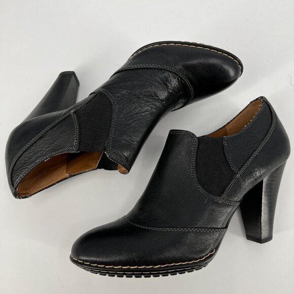 Sofft High Heeled Chelsea Booties Comfort Classic Black Size 10 - Picture 3 of 10